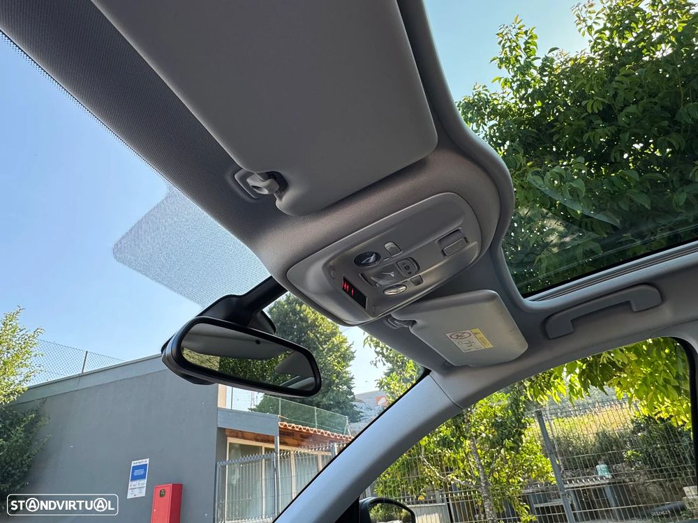 Peugeot 308 1.2 PureTech Allure Full LED - 22