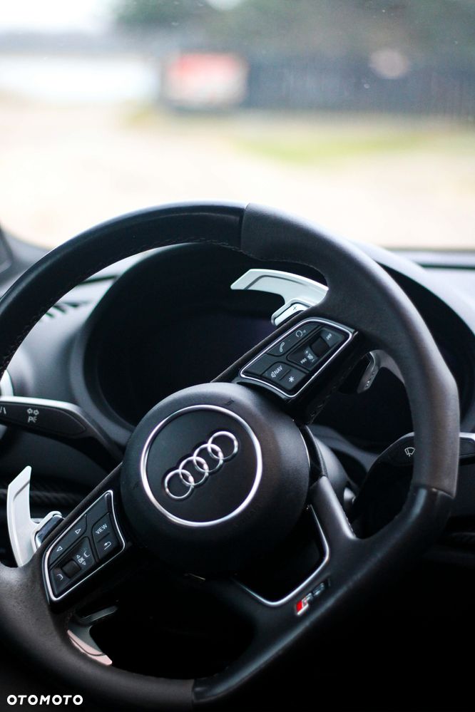 Audi RS3 Limousine TFSI quattro S tronic - 18