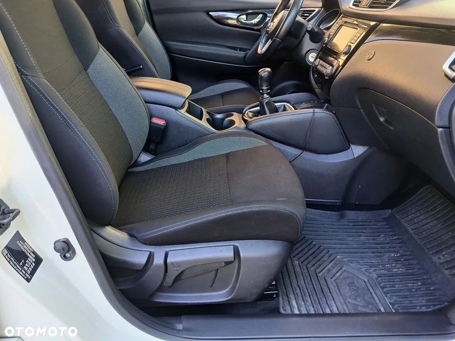 Nissan Qashqai - 9