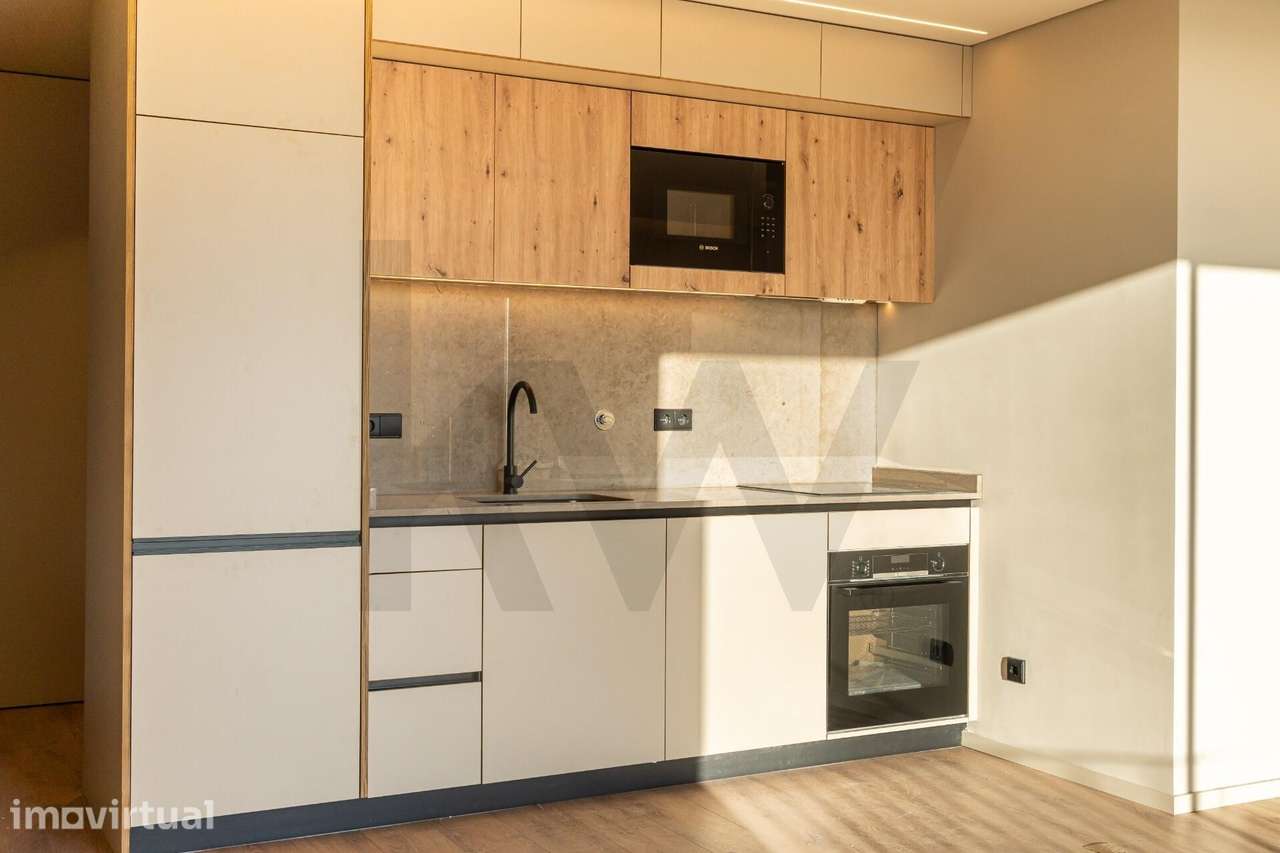 ​​​​​​​Apartamento T2 junto ao Hospital Santos Silva, em Vila Nova de - Grande imagem: 4/20