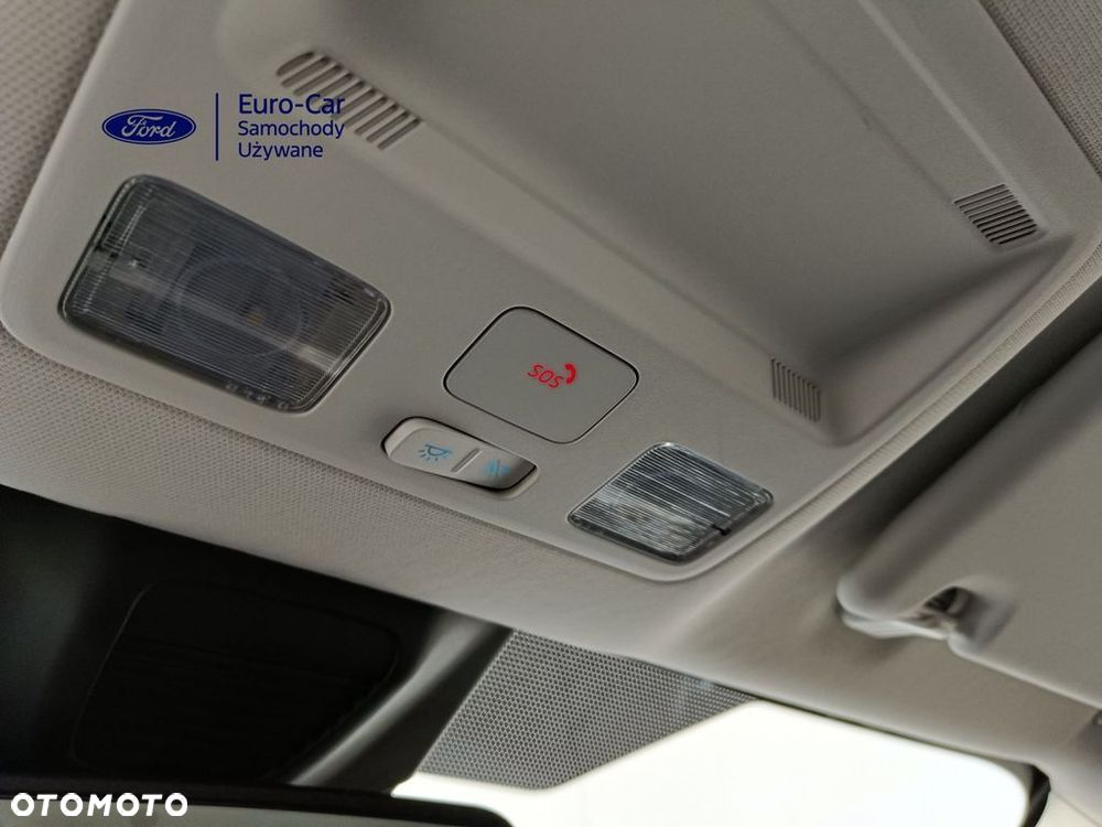 Ford Focus 2.0 EcoBlue STart-Stopp-System TITANIUM - 26