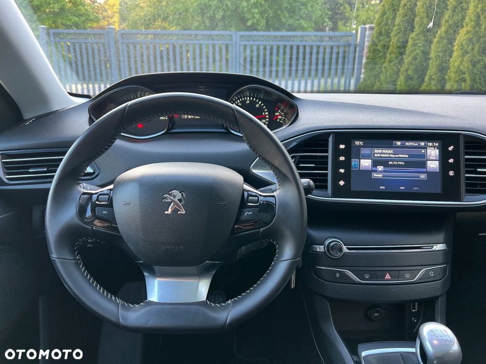 Peugeot 308 BlueHDi FAP 120 Stop & Start Allure - 15