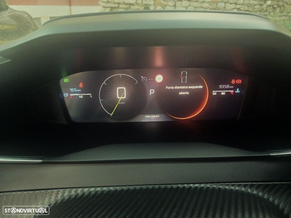 Peugeot 208 1.2 Hybrid Allure e-DCS6 - 13