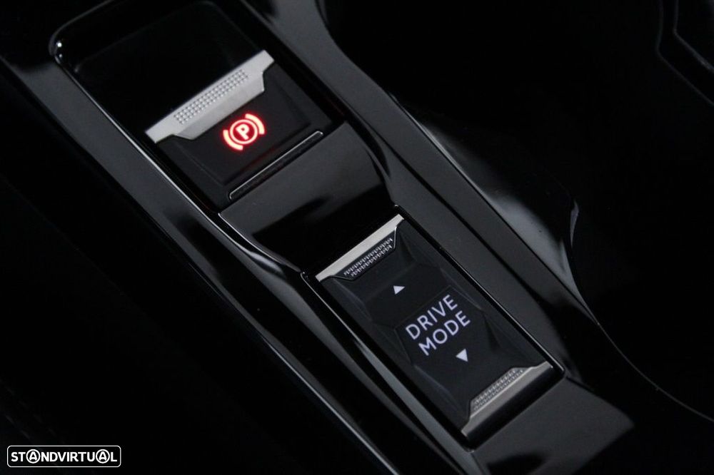 Peugeot 208 1.2 PureTech GT - 30