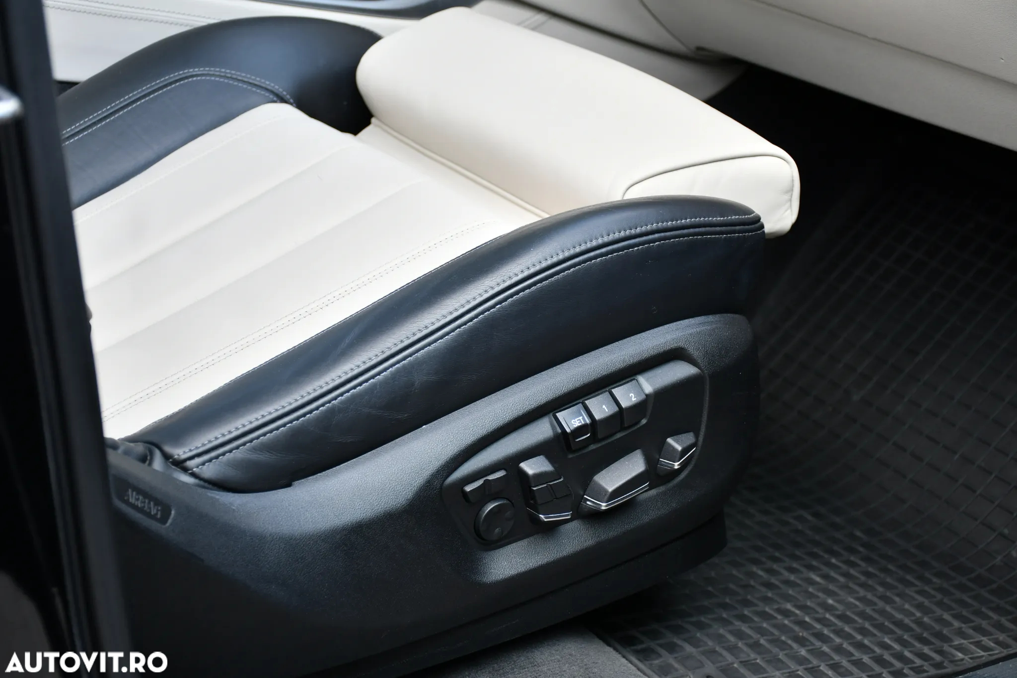 BMW X6 xDrive40d - 17