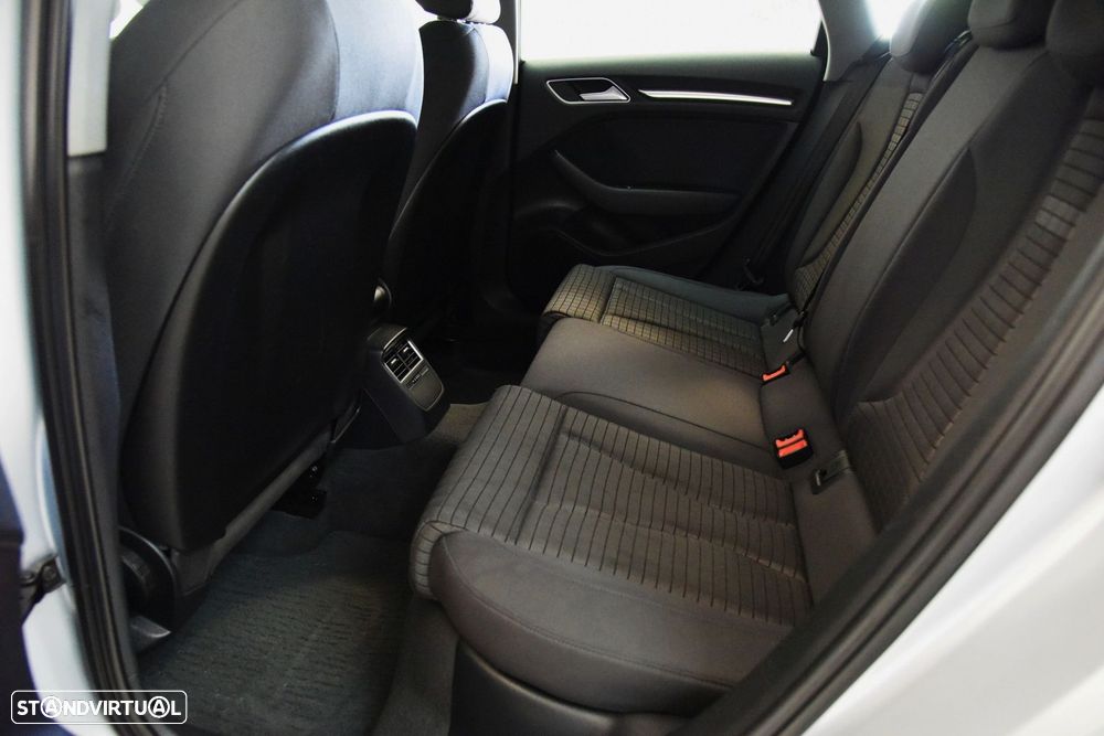 Audi A3 Sportback - 30