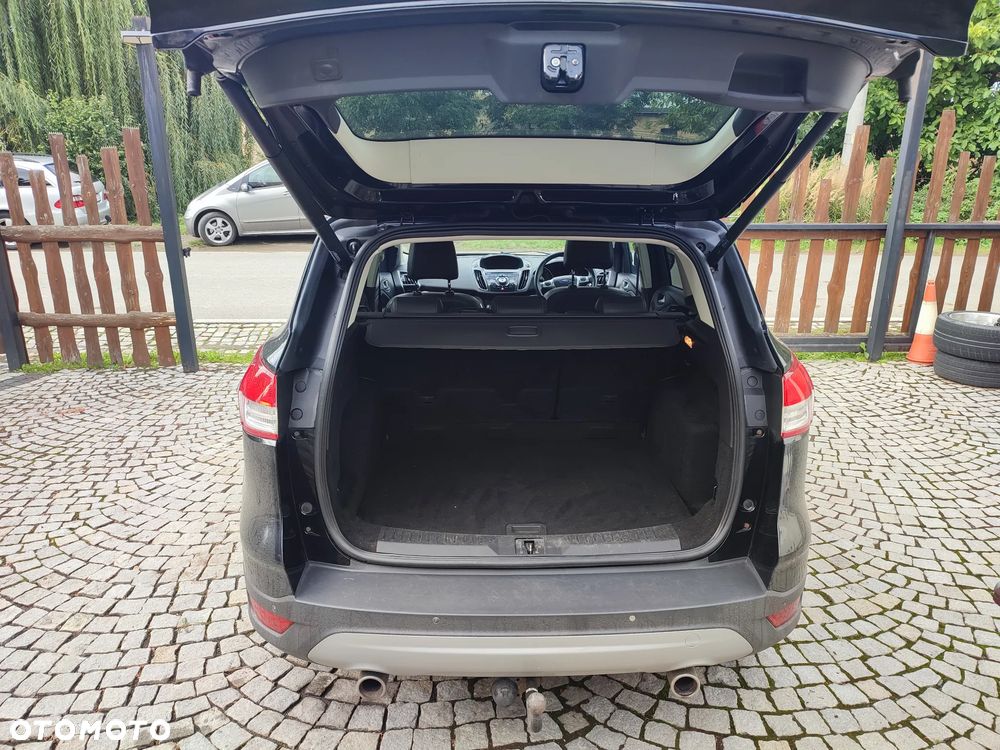 Ford Kuga 2.0 TDCi 4x4 Titanium - 24