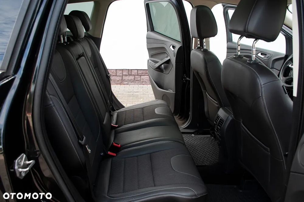 Ford Kuga 2.0 TDCi 4x4 Titanium - 7