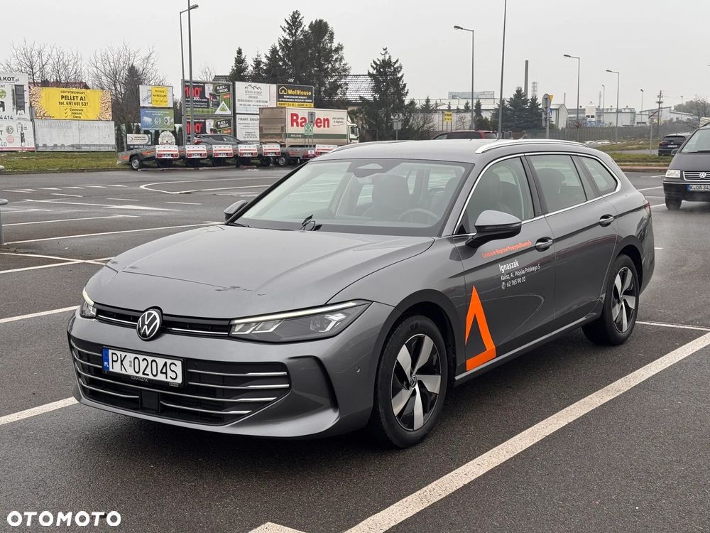 Volkswagen Passat Variant 2.0 TDI SCR Business DSG - 1