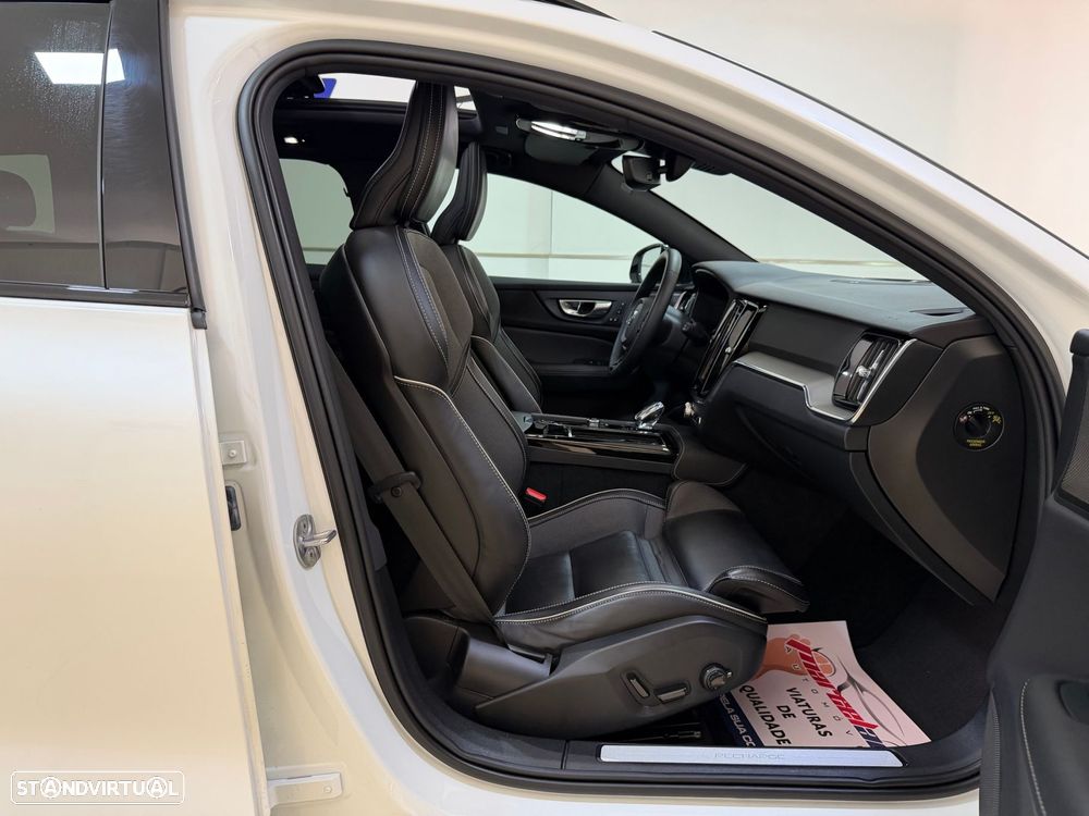 Volvo V60 2.0 T8 AWD TE Plus Dark - 56