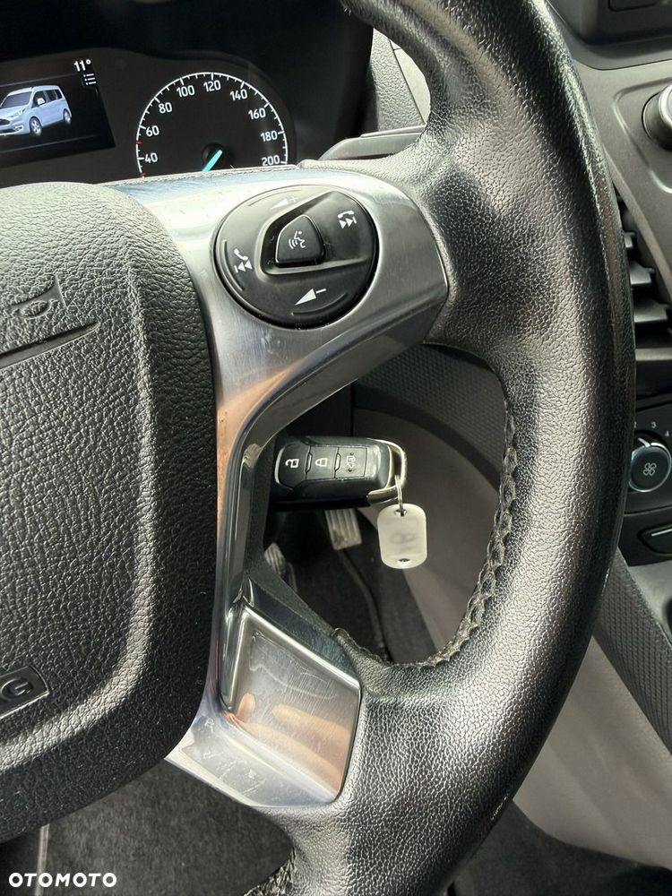 Ford Transit Connect - 27