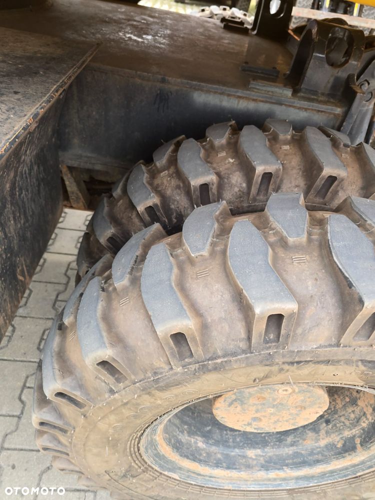 Komatsu PW 160 - 17