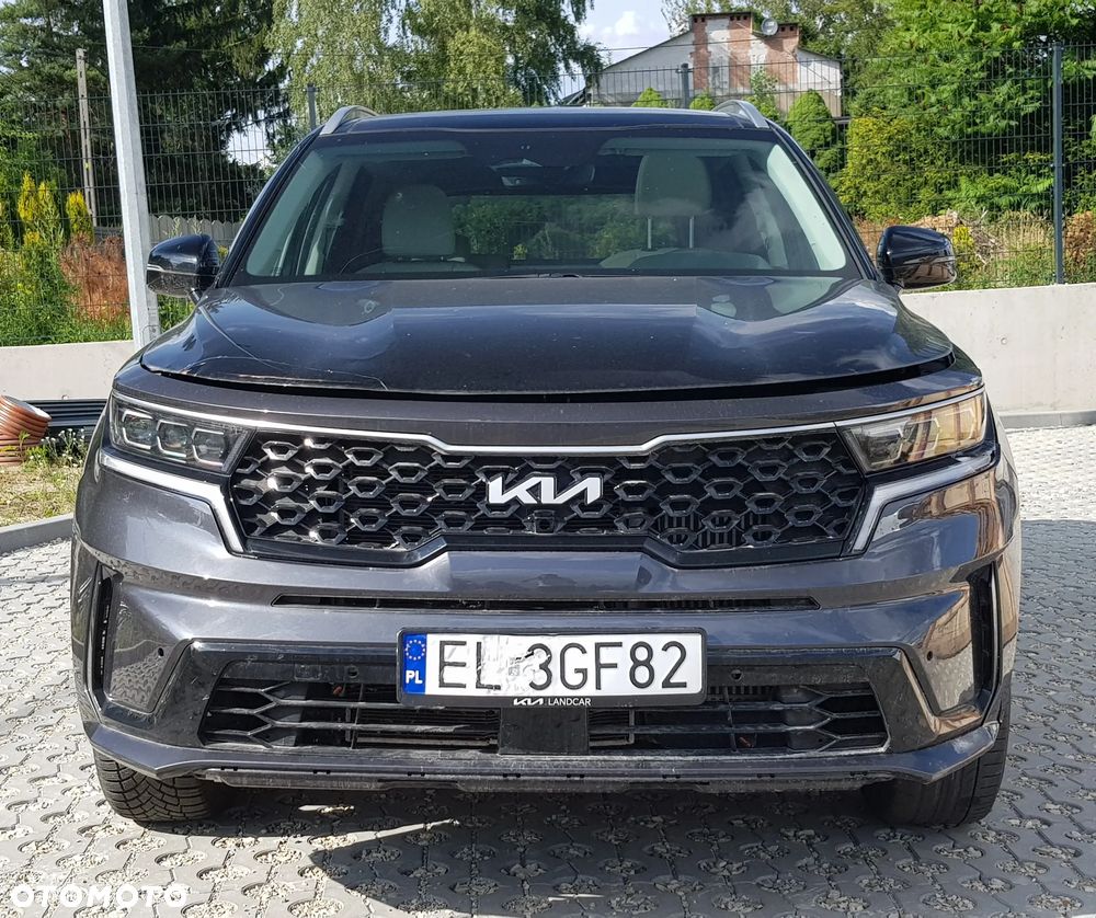 Kia Sorento - 2