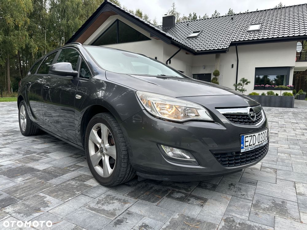 Opel Astra 1.4 Turbo Exklusiv - 17