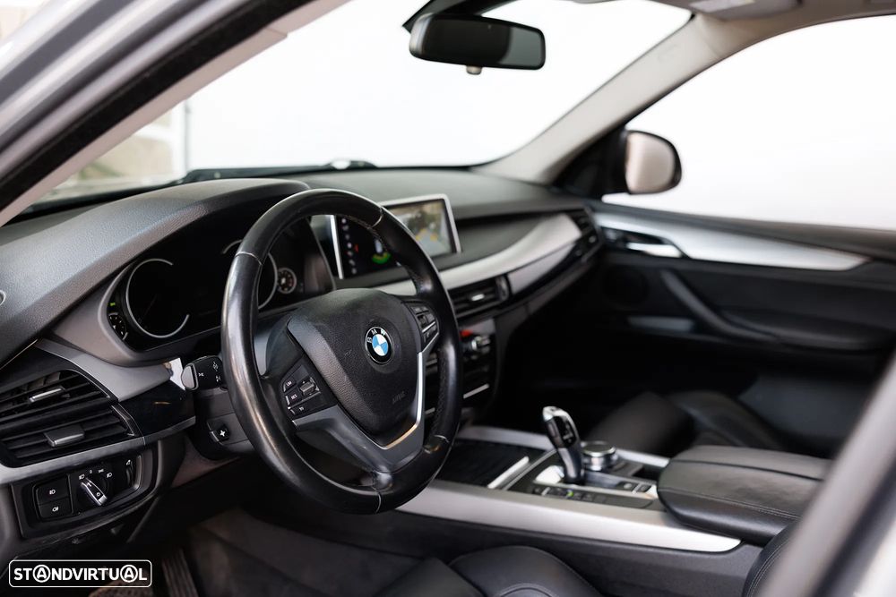 BMW X5 25 d sDrive Comfort 7L - 15