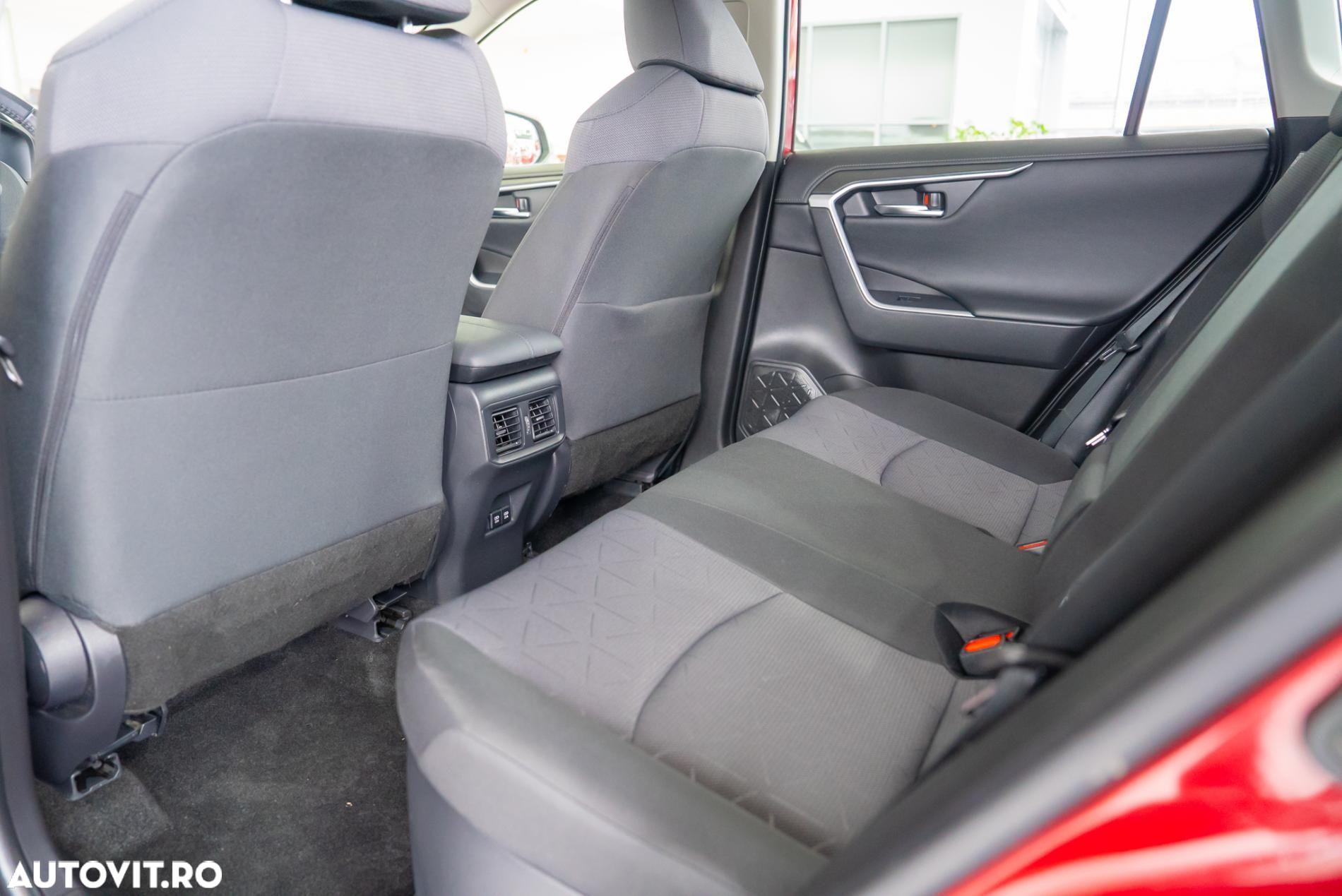 Toyota RAV4 2.5 4x2 Hybrid Business Edition - 19