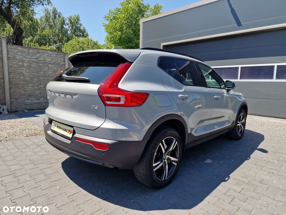 Volvo XC 40 - 18