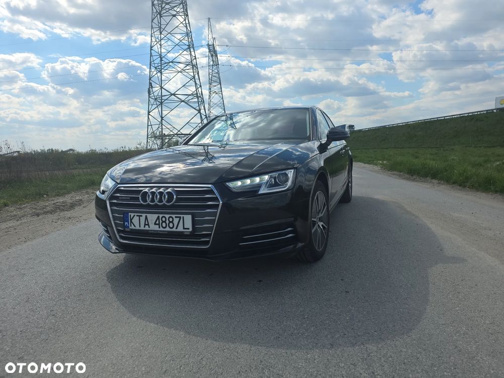 Audi A4 Limousine 2.0 TDI S tronic quattro design - 16