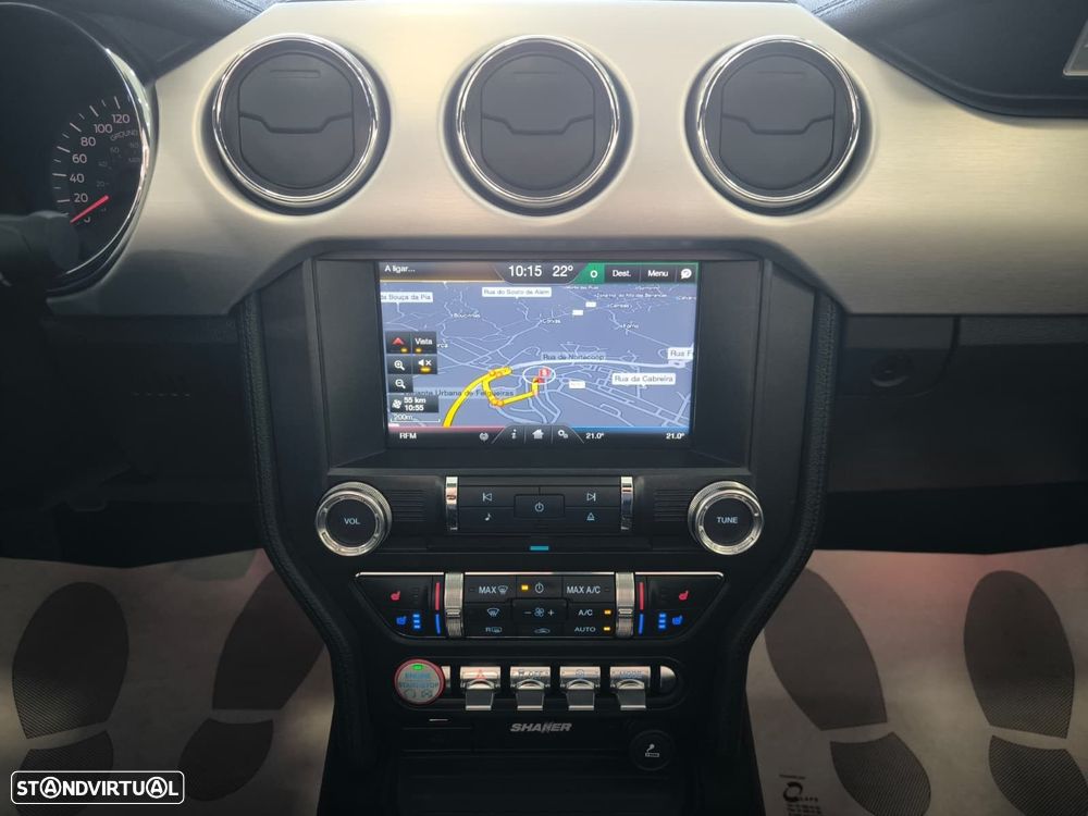 Ford Mustang 2.3i EcoBoost - 23