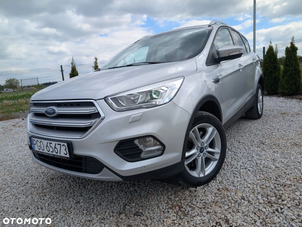 Ford Kuga 2.0 TDCi 4WD Titanium - 4