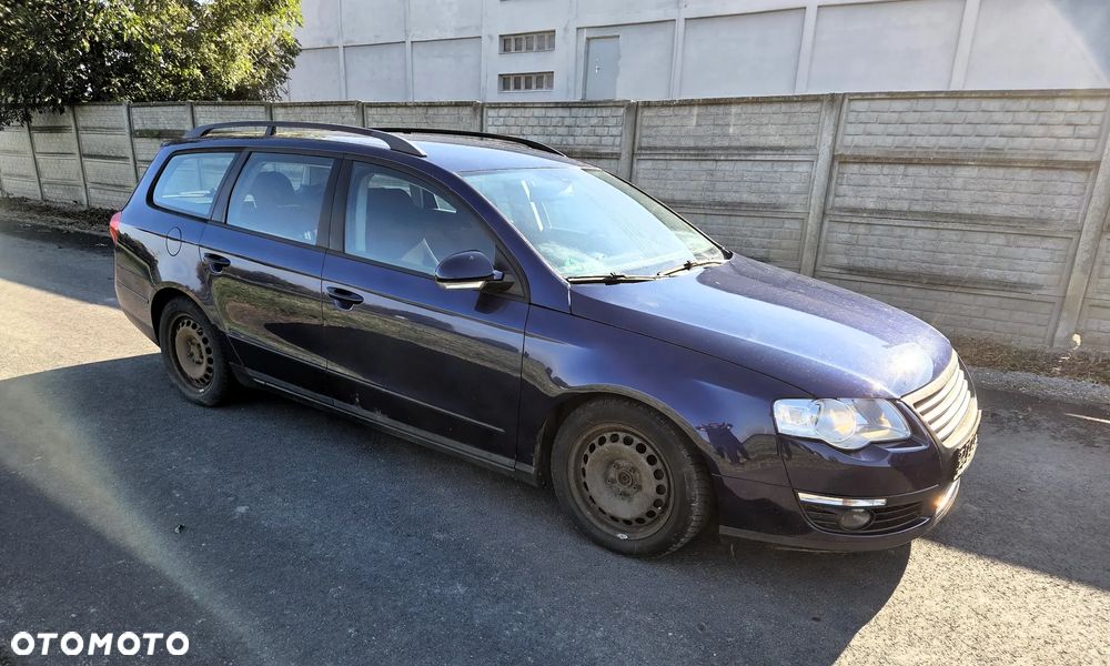 Volkswagen Passat 2.0 TDI Comfortline - 6