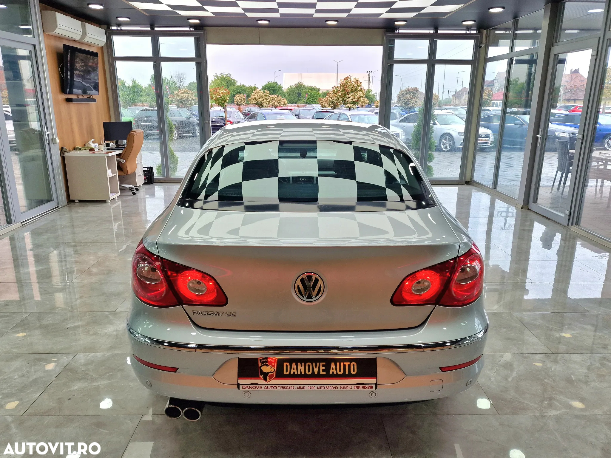 Volkswagen Passat CC 1.8 TSI DSG - 11