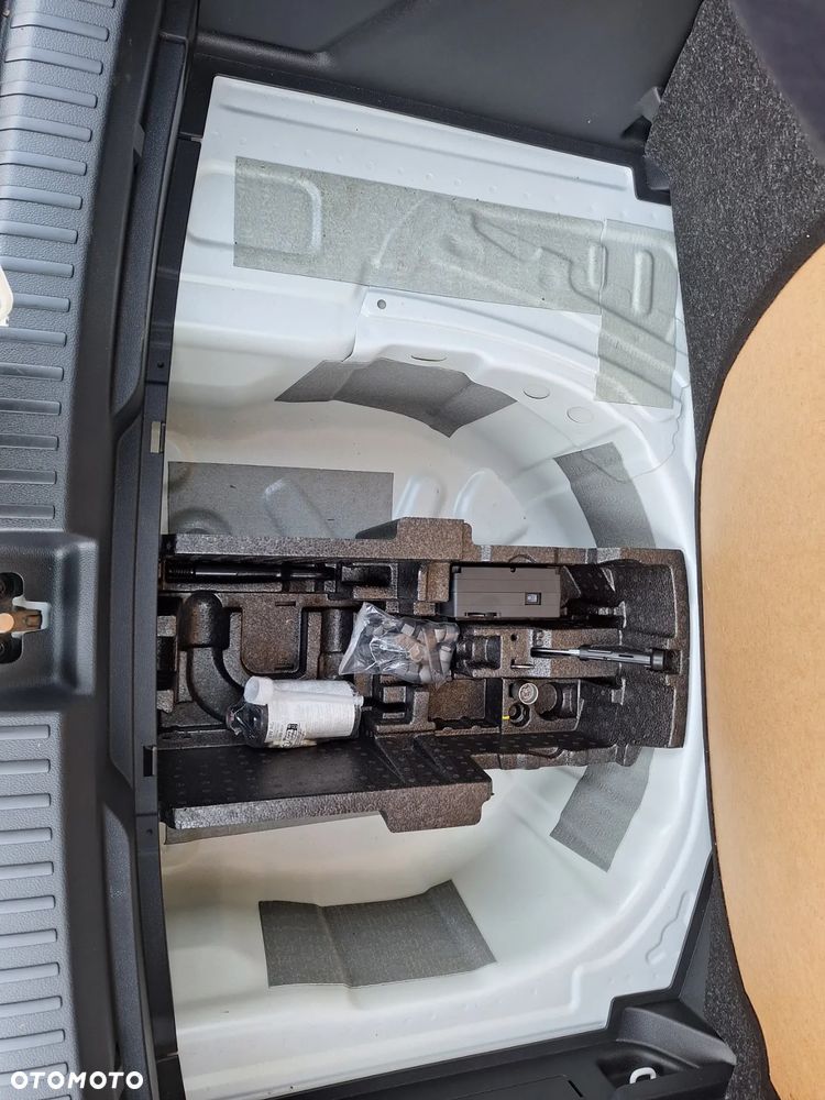 Skoda Fabia 1.0 MPI Active - 16