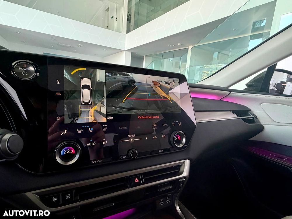 Lexus Seria RX 450h+ E-Four PHEV Luxury - 23