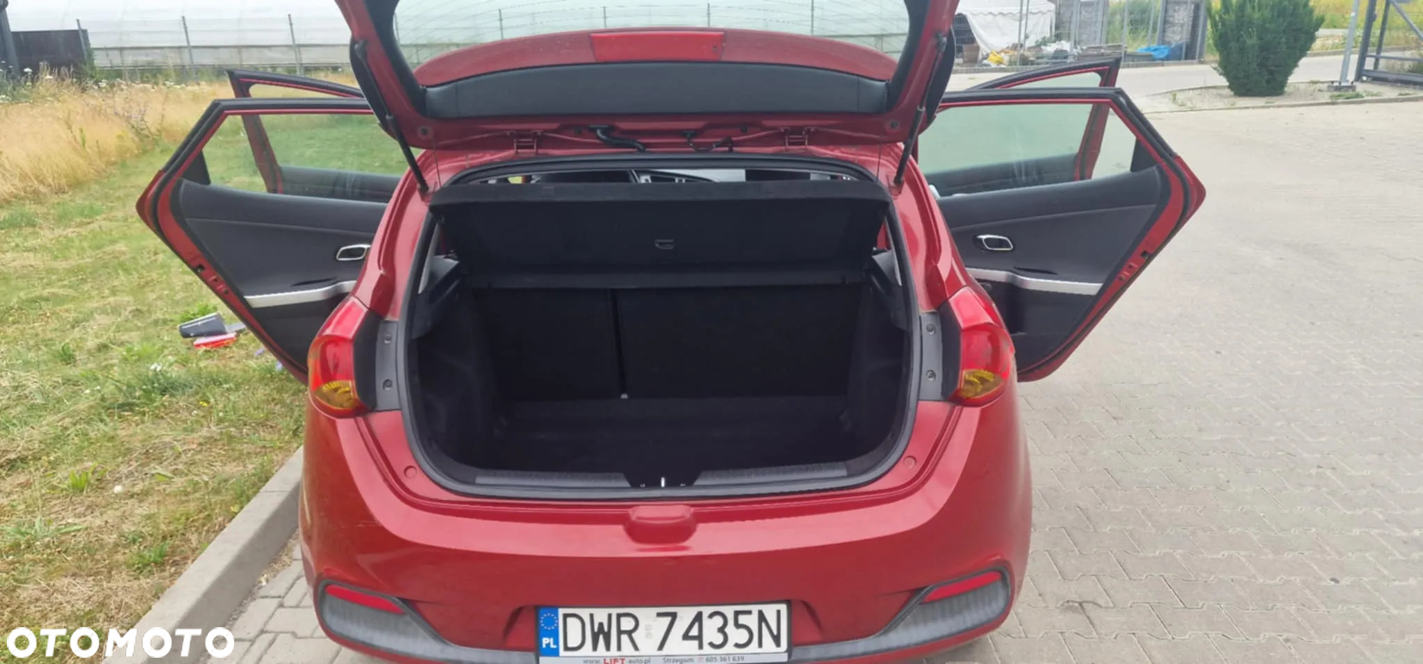 Kia Ceed - 4