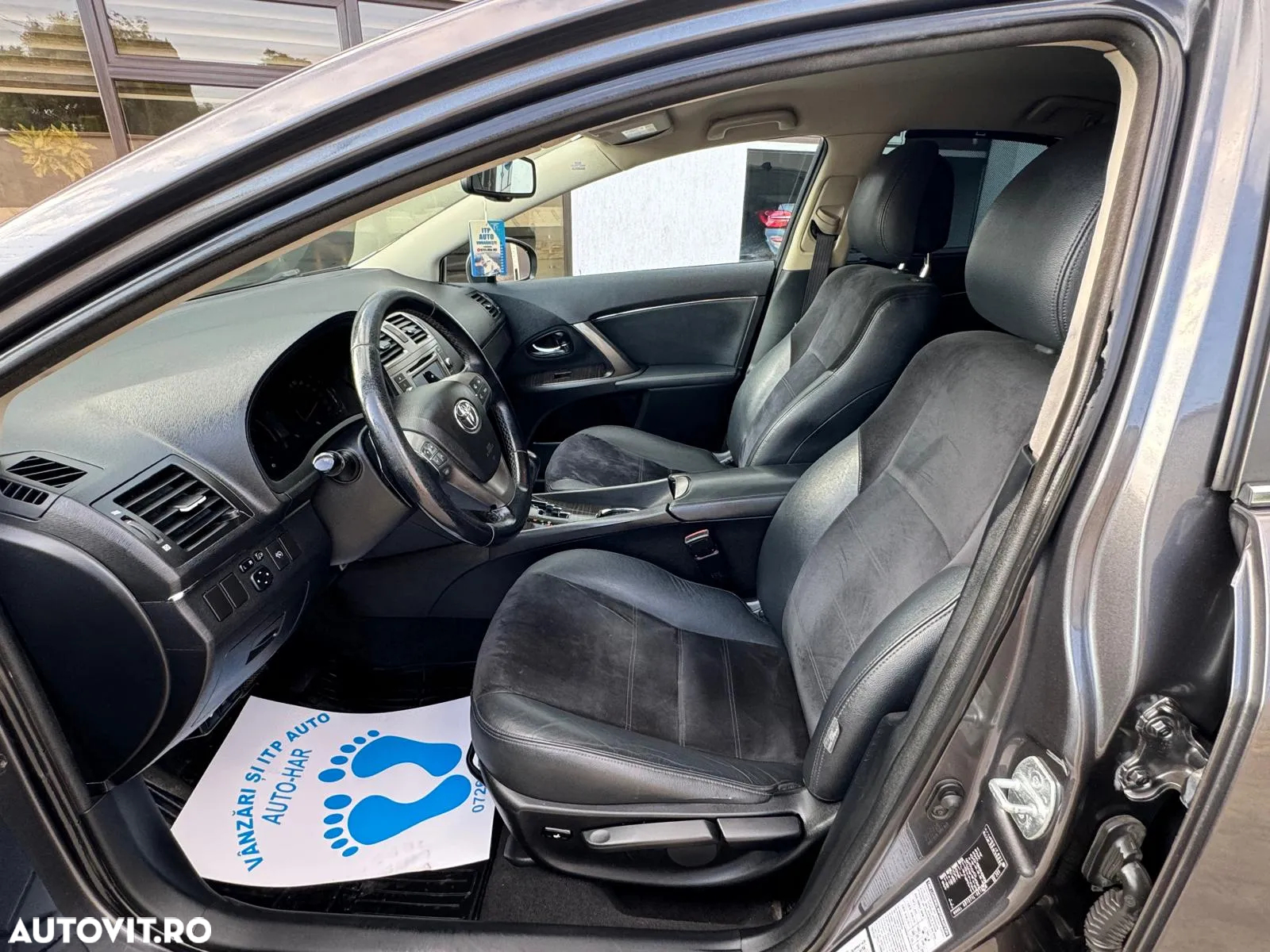 Toyota Avensis - 7