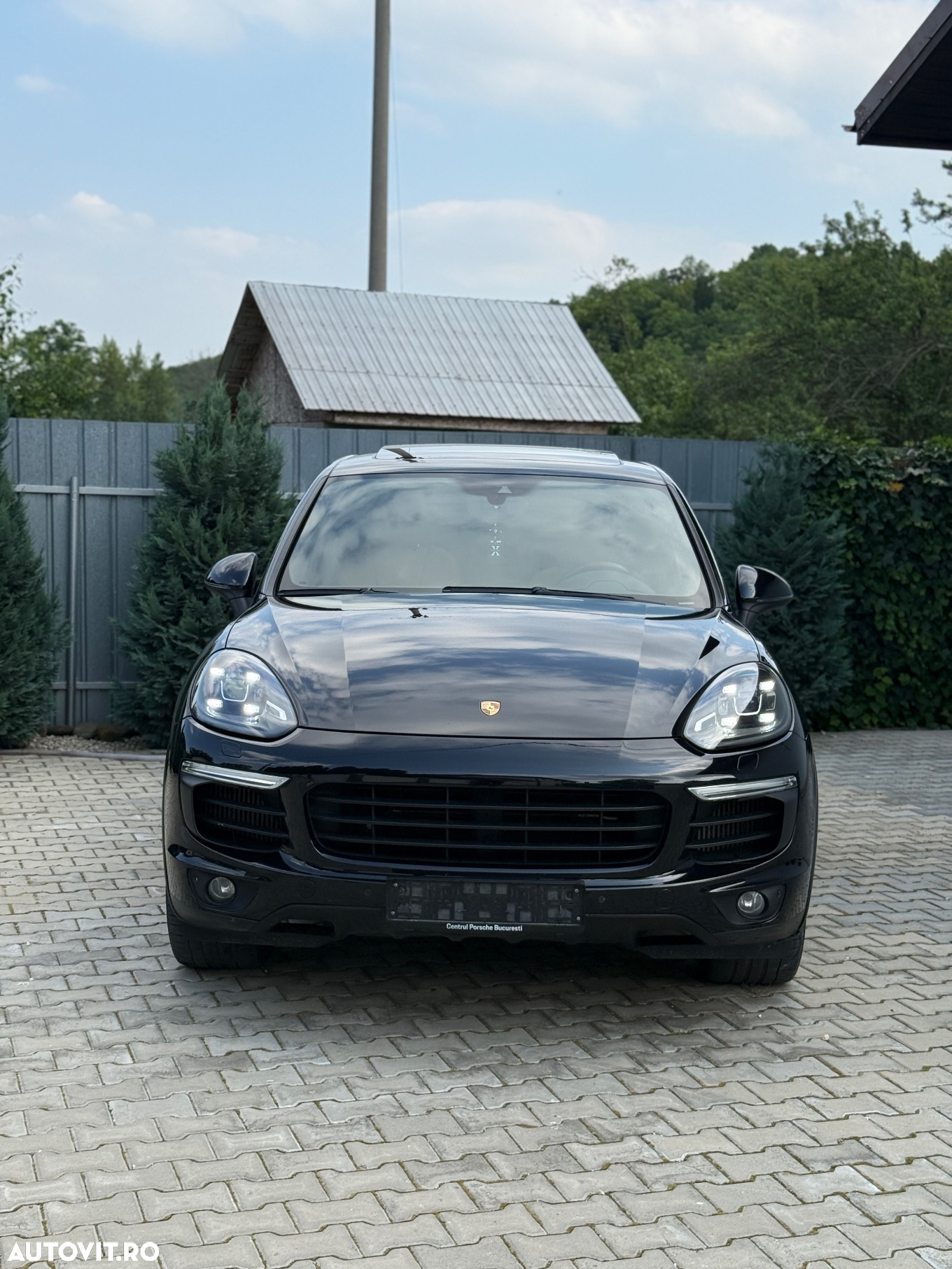 Porsche Cayenne 3.0 L - 2