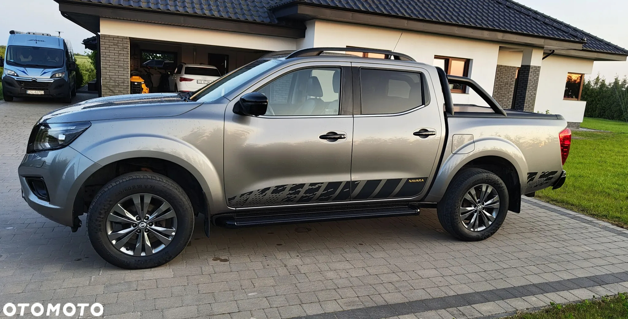 Nissan Navara - 24