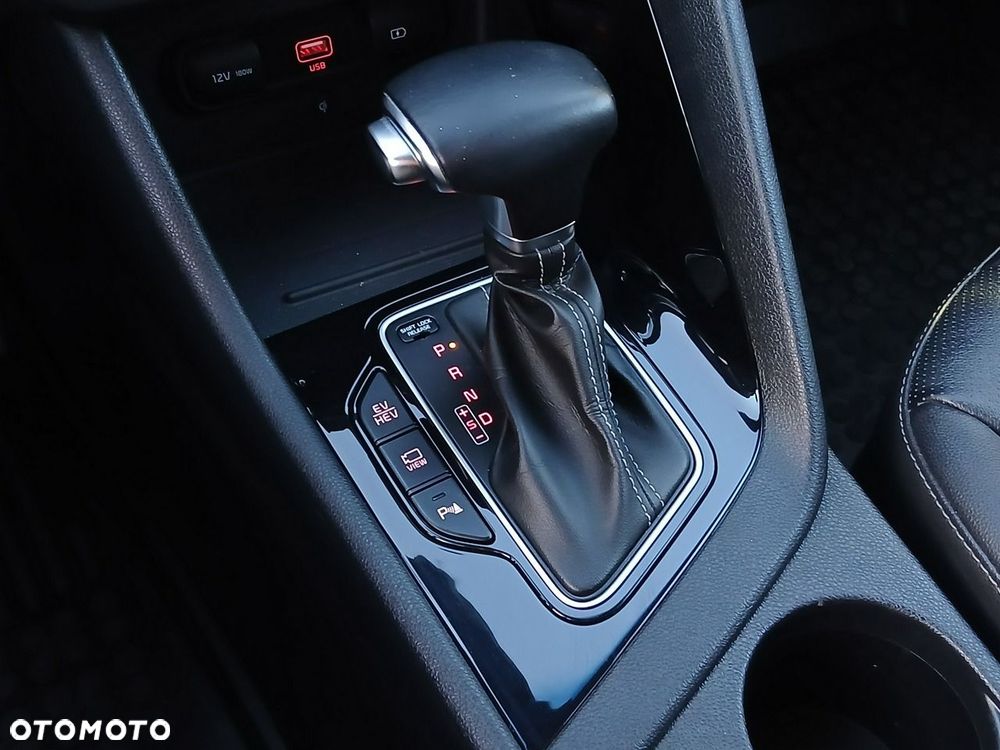 Kia Niro 1.6 GDI Plug-in Hybrid XL - 30