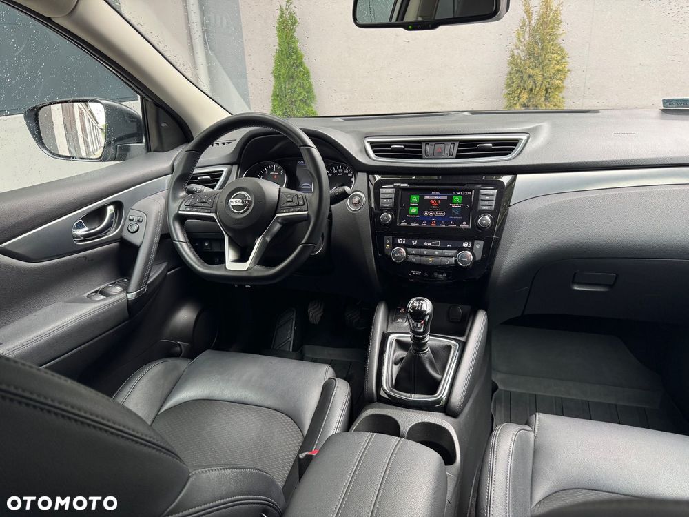 Nissan Qashqai 1.3 DIG-T Tekna - 22