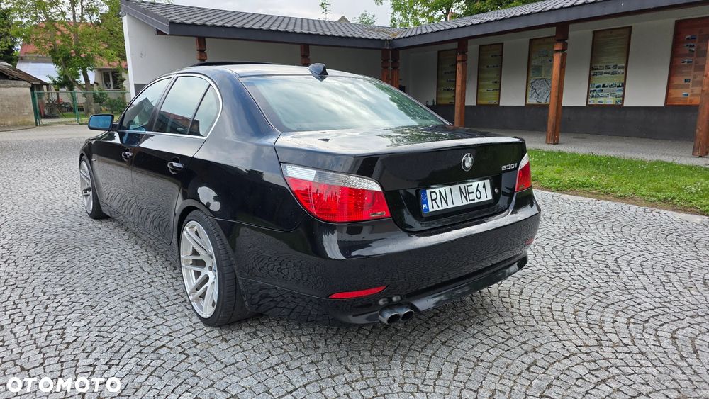BMW Seria 5 - 10