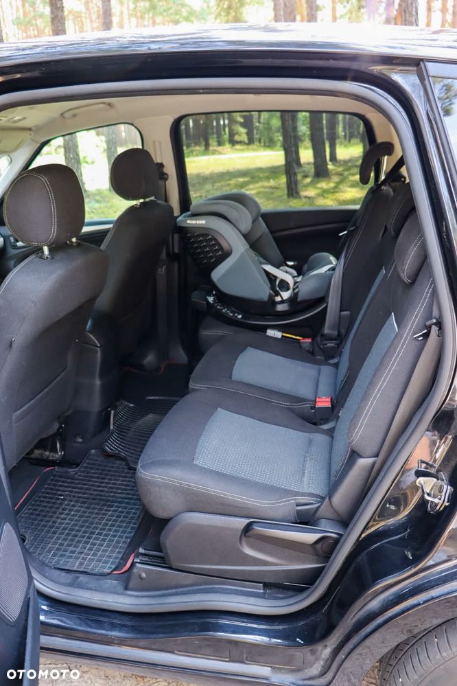 Ford S-Max 2.0 TDCi DPF Trend - 10