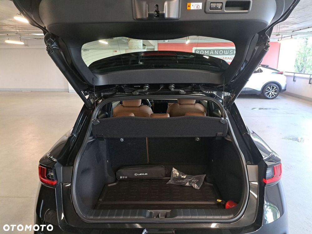 Lexus LBX 1.5 Hybrid Relax - 10