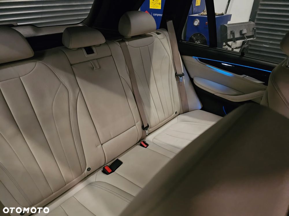BMW X5 X5M - 11