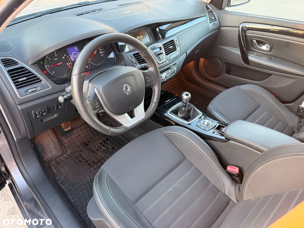 Renault Laguna - 12