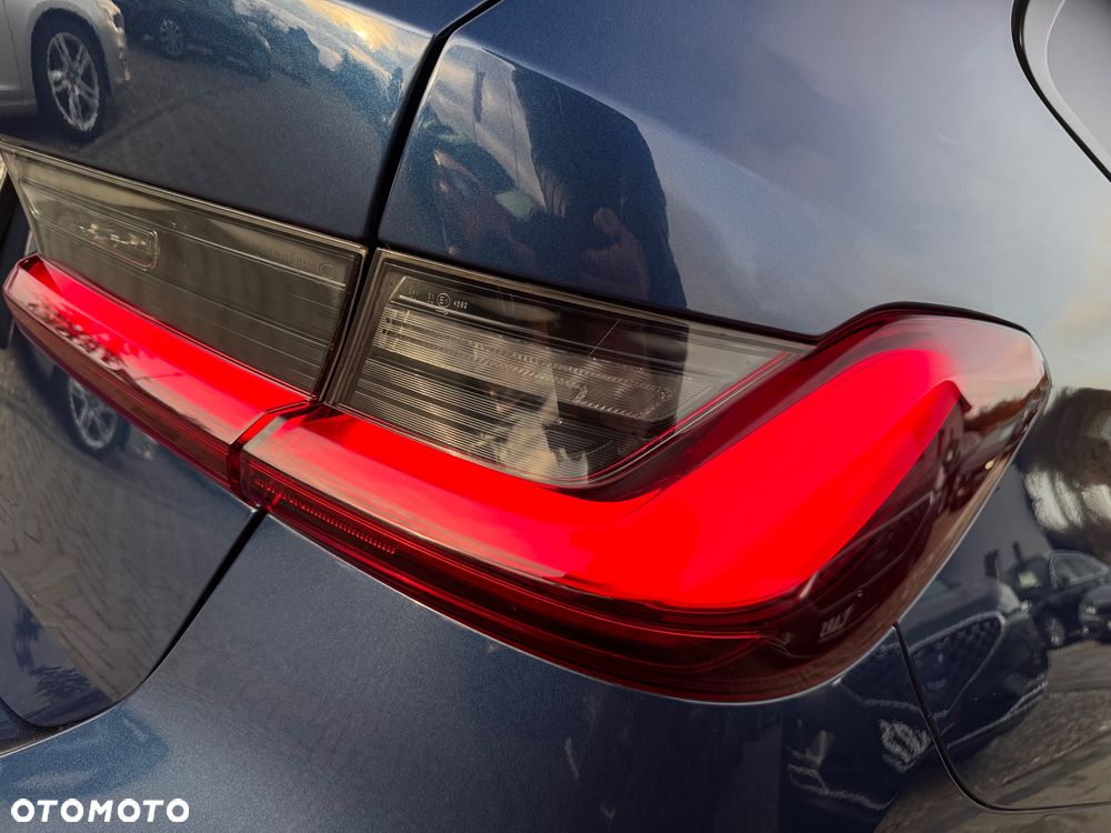 BMW Seria 3 320i GPF Sport Line Sport - 22