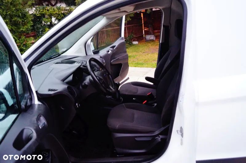 Ford Transit Courier 1.5 TDCi Trend - 22