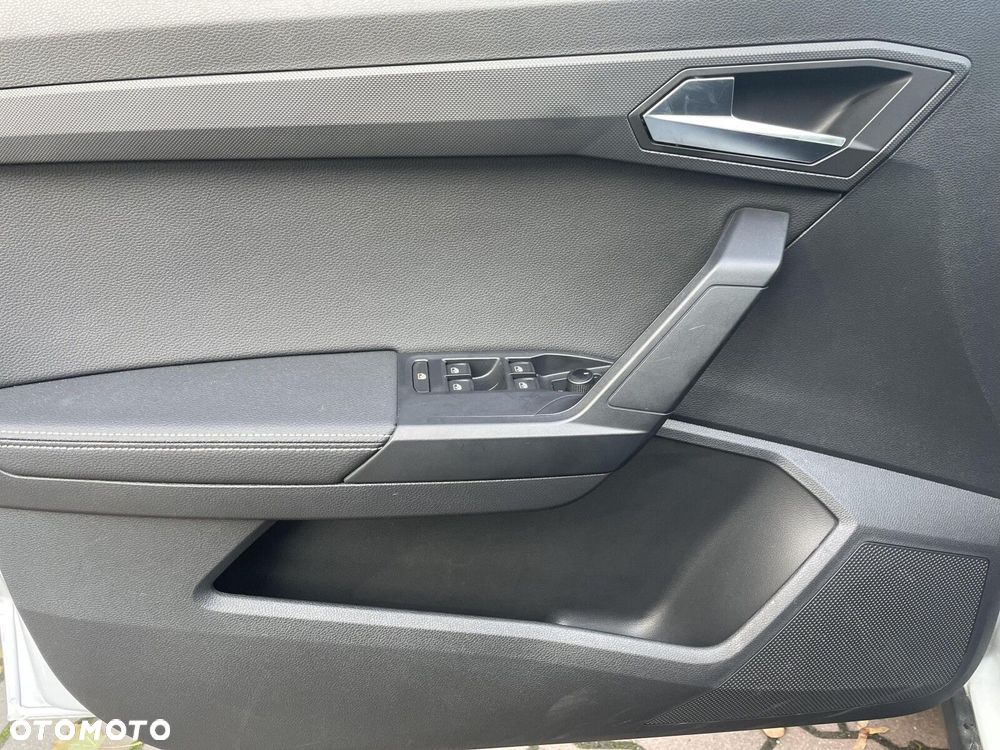 Seat Arona 1.0 TSI Style S&S DSG - 10