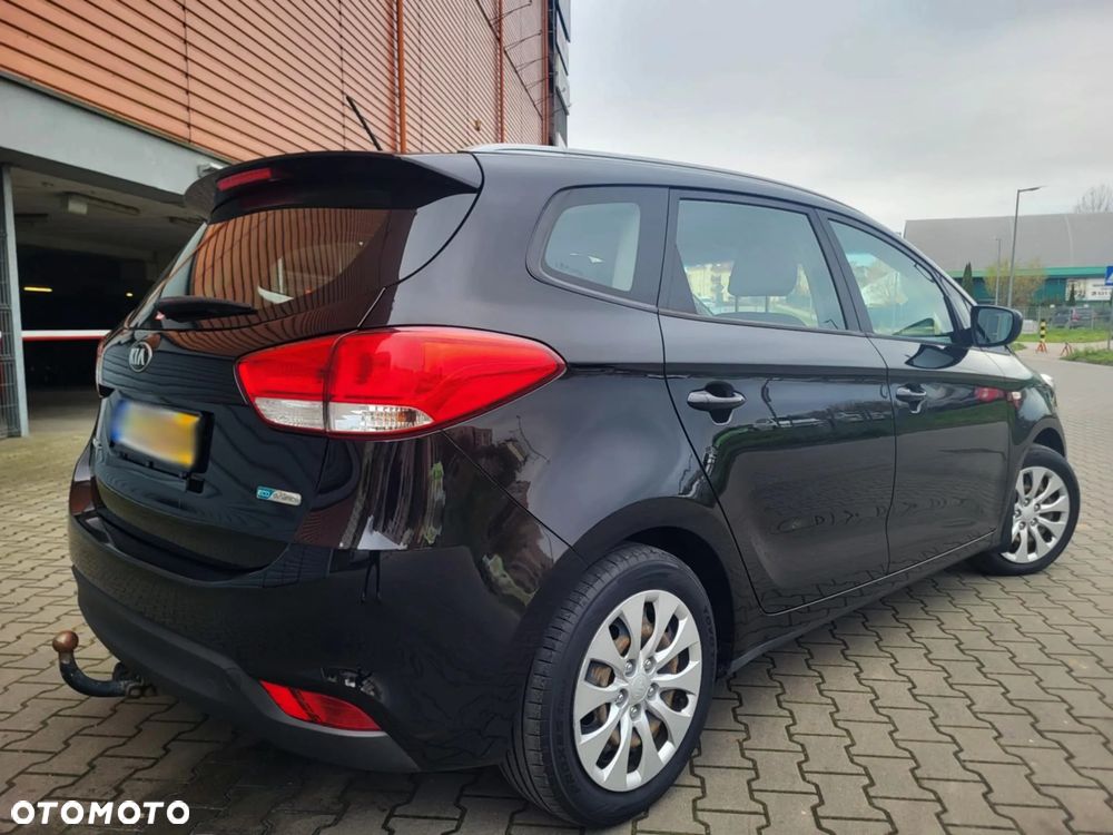 Kia Carens 2016 photo 5