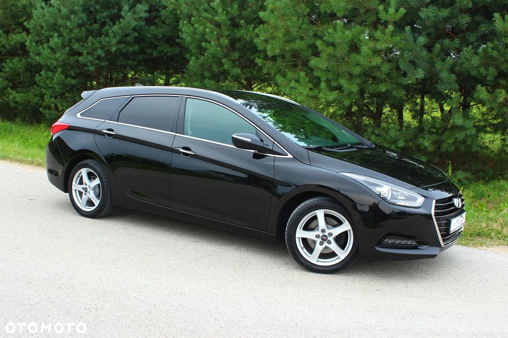 Hyundai i40 Kombi 1.7 CRDi DCT Premium - 7