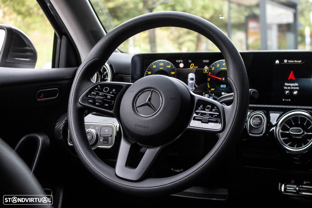 Mercedes-Benz A 250 e Progressive - 34