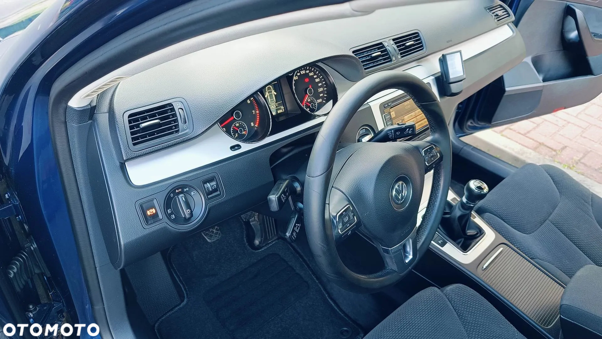 Volkswagen Passat 2.0 TSI Comfortline - 22