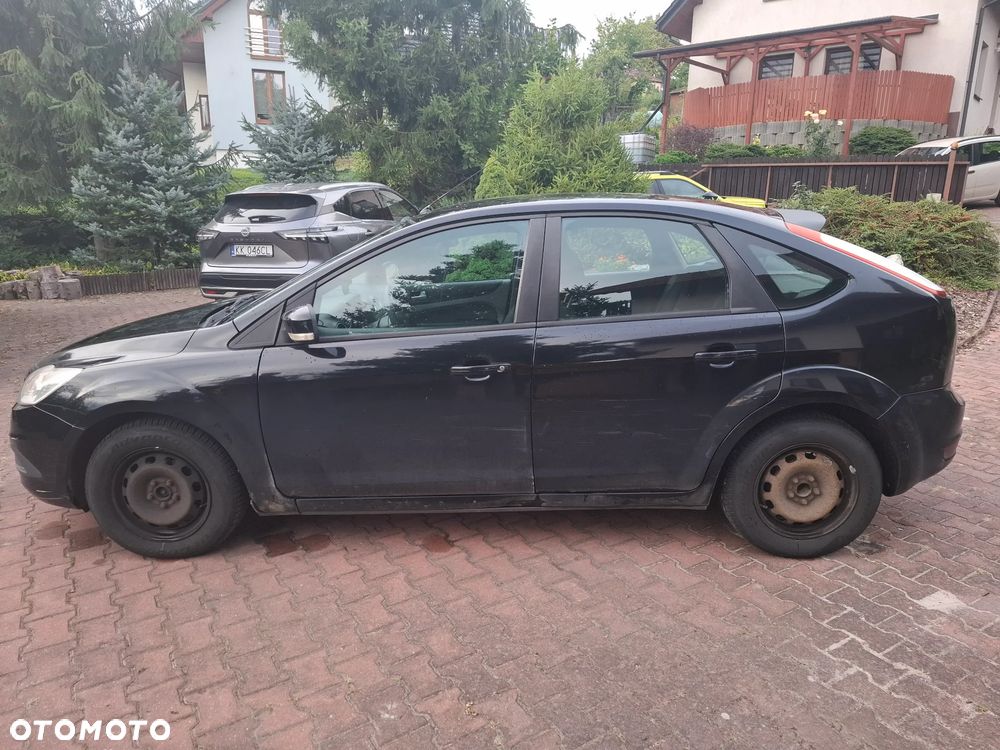 Ford Focus 1.6 Trend - 8