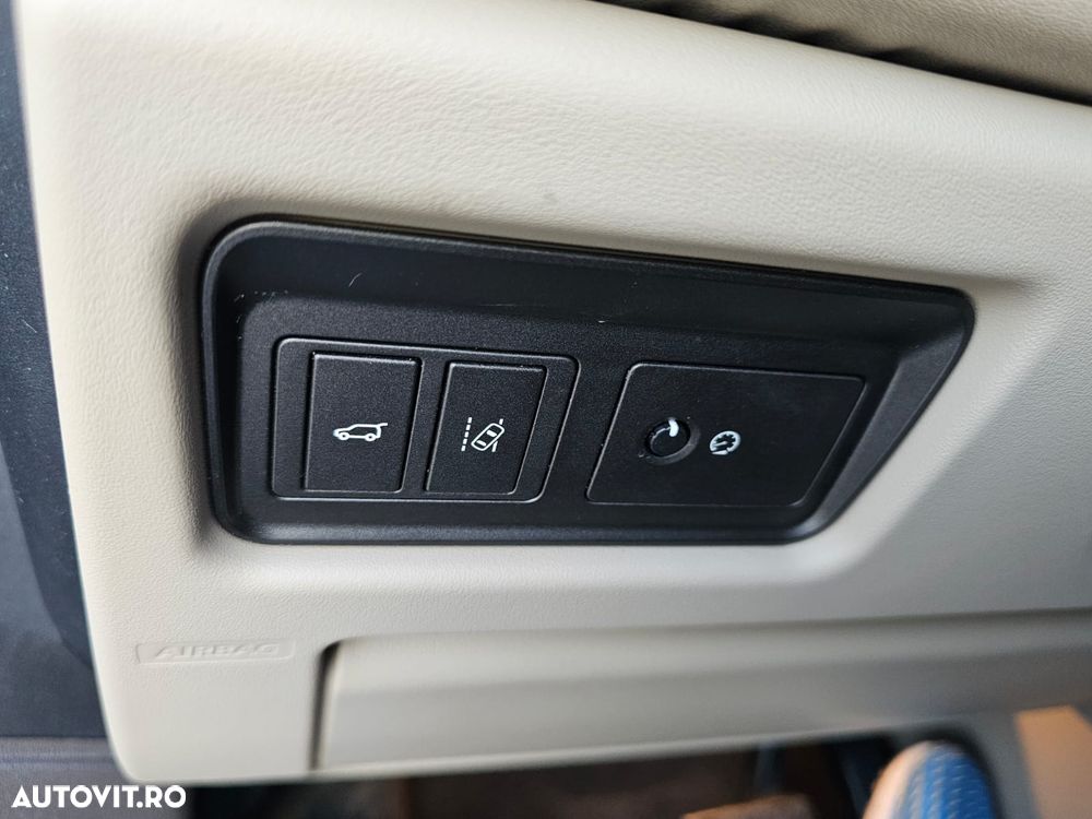 Land Rover Range Rover Evoque 2.0 D150 R-Dynamic - 34