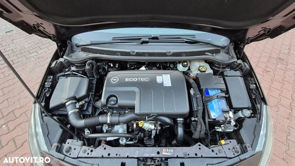 Opel Astra 1.7 CDTI DPF 150 Jahre - 14