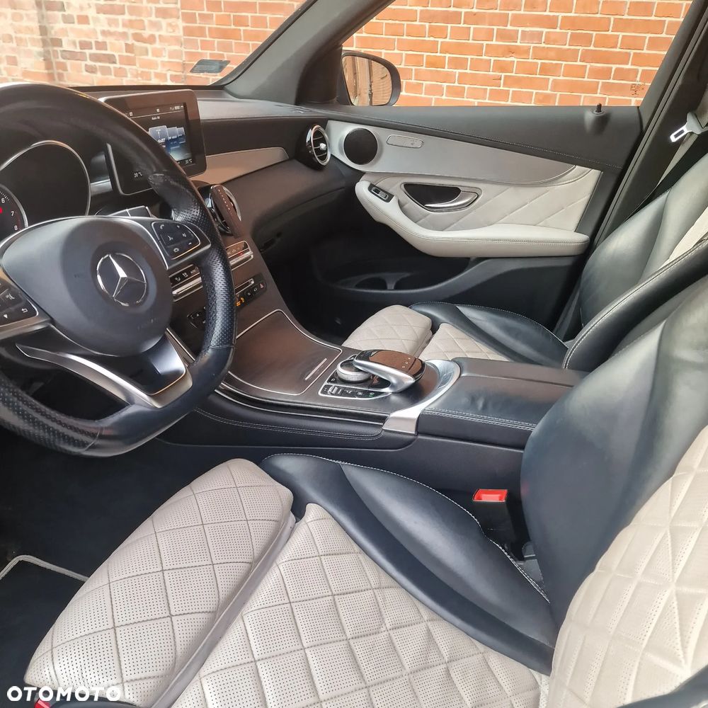 Mercedes-Benz GLC 250 4-Matic - 1